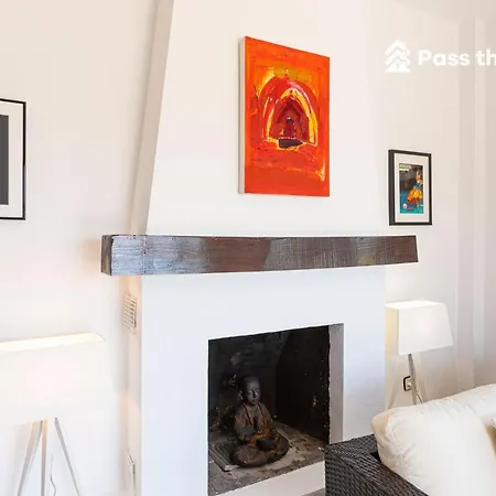 Pass The Keys Amplio Departamento En Apartment