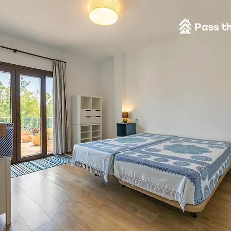 Apartment Pass The Keys Amplio Departamento En Marbella
