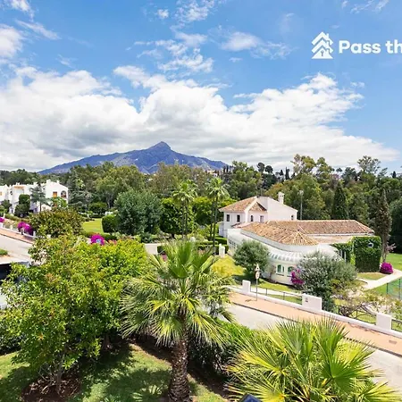 Pass The Keys Amplio Departamento En Apartment Marbella
