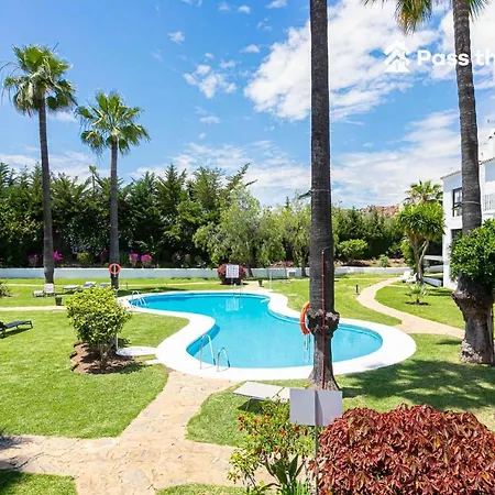 Pass The Keys Amplio Departamento En * Marbella